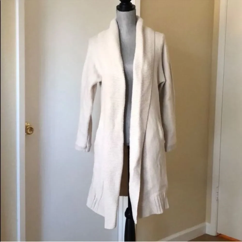 Gap Ivory Knit Cardigan
